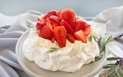 Strawberry Keto Pavlova